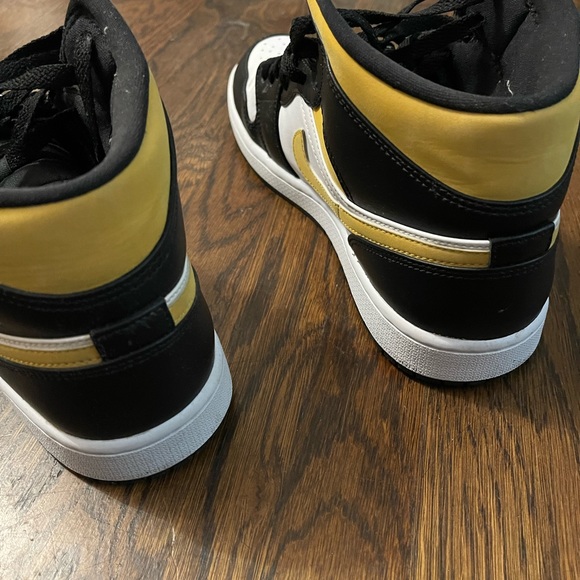Nike air Jordan1 - Pollen Black - Picture 6 of 14